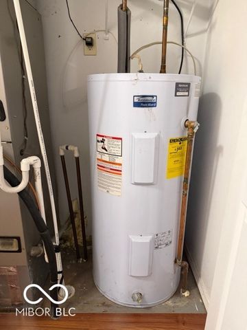 5111 Woodside Court, Carmel, IN 46033