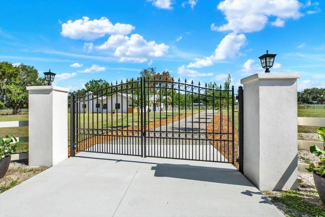 2515 RAGINS LANE, Plant City, FL 33567