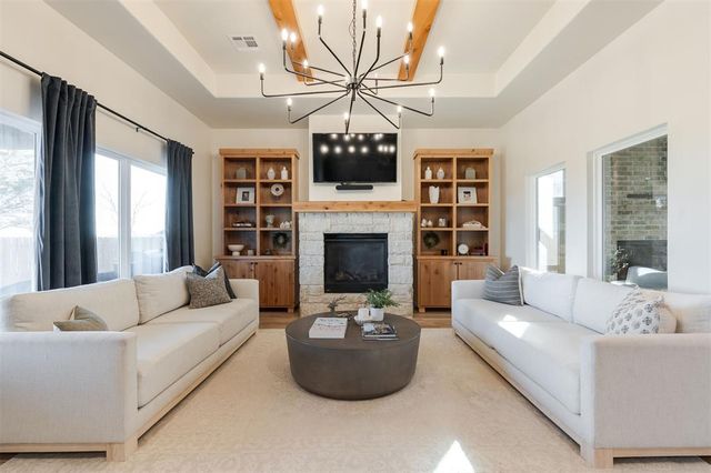 3824 Stone Hill Lane, Edmond, OK 73034