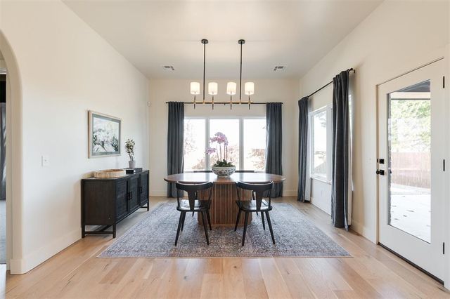 3824 Stone Hill Lane, Edmond, OK 73034