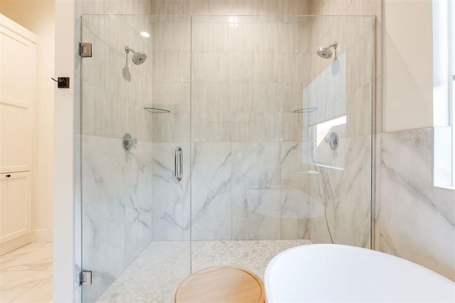 3824 Stone Hill Lane, Edmond, OK 73034