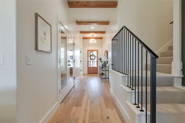 3824 Stone Hill Lane, Edmond, OK 73034