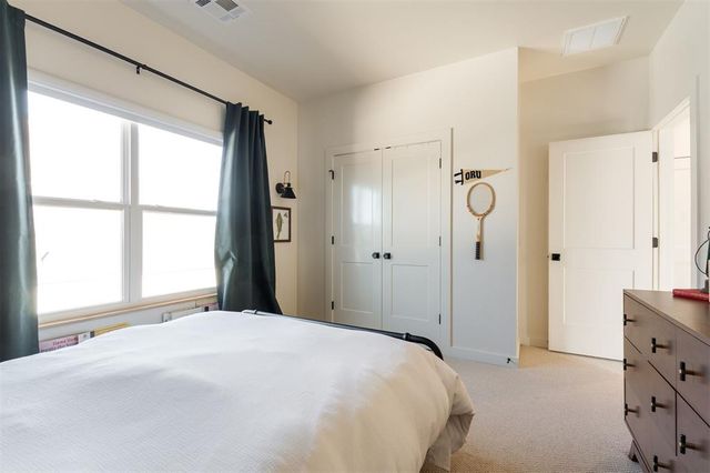 3824 Stone Hill Lane, Edmond, OK 73034