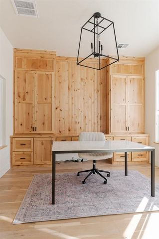 3824 Stone Hill Lane, Edmond, OK 73034