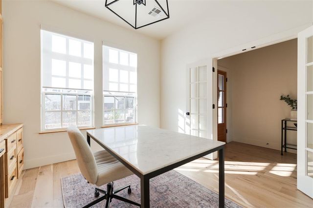 3824 Stone Hill Lane, Edmond, OK 73034