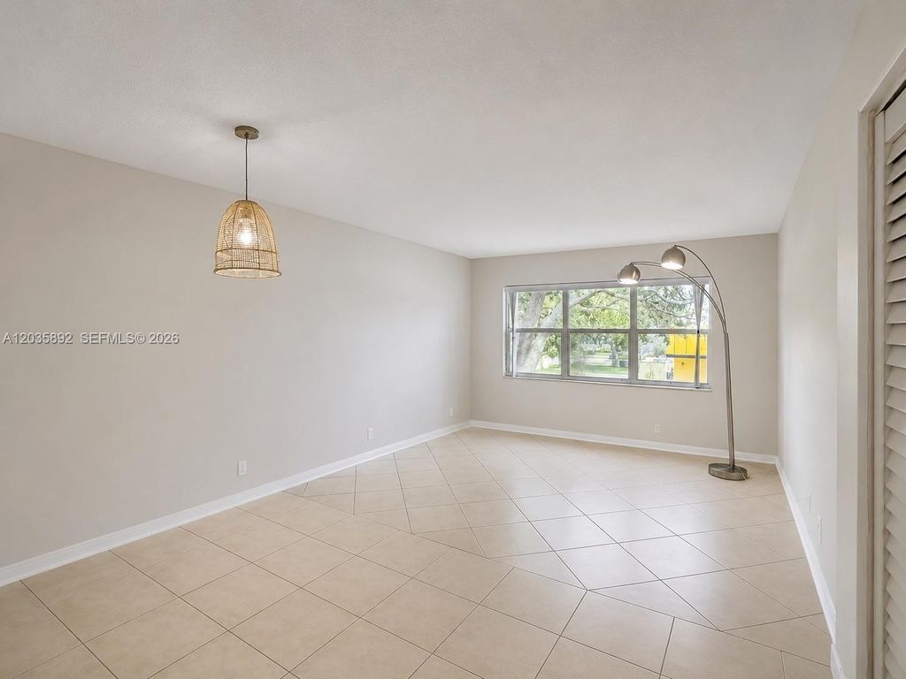 280 S Cypress Road 310, Pompano Beach, FL 33060