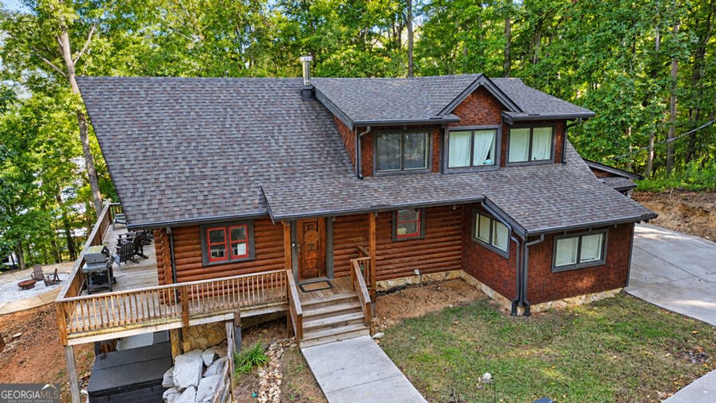 1330 S Arrowhead Drive, Westminster, SC 29693 — exterior