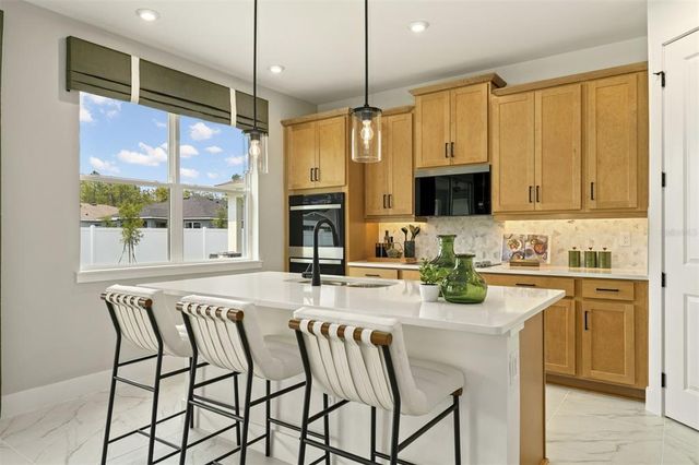 10132 MILESTONE CIRCLE, Orlando, FL 32832