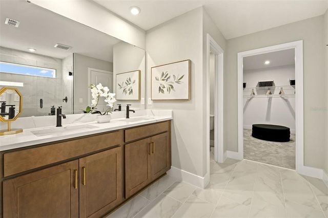 10132 MILESTONE CIRCLE, Orlando, FL 32832