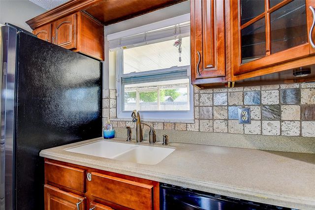 10849 92ND STREET, Seminole, FL 33777