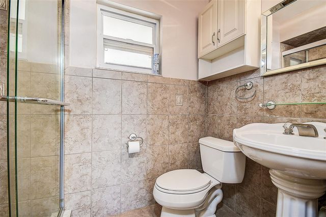 10849 92ND STREET, Seminole, FL 33777