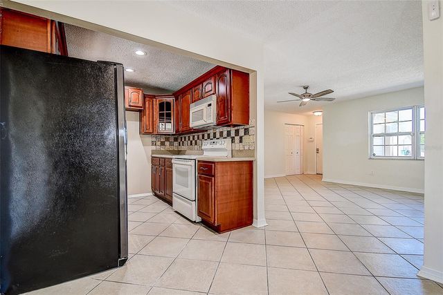 10849 92ND STREET, Seminole, FL 33777