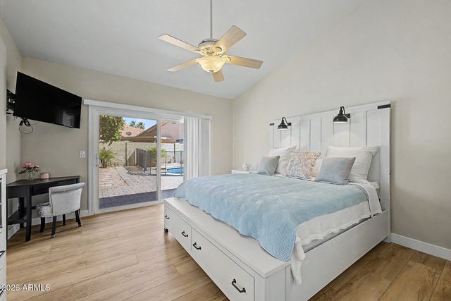 215 N STARBOARD Drive, Gilbert, AZ 85234