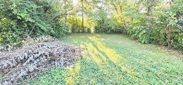 1307 S Harlan Avenue, Evansville, IN 47714