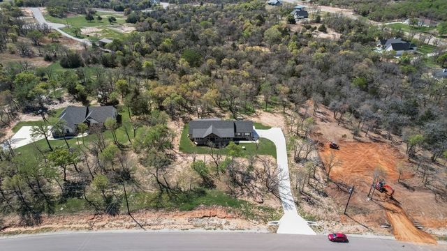 245 Creek Crossing Street, Alvord, TX 76225