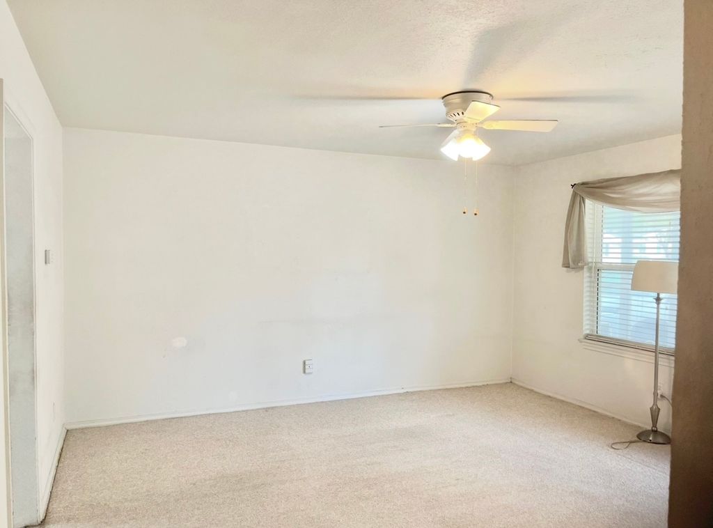 2414 Himes Street, Irving, TX 75060 — photo 3