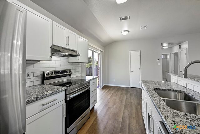 1406 E Downs Avenue, Temple, TX 76501