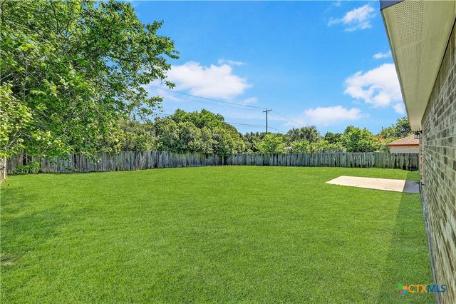 1406 E Downs Avenue, Temple, TX 76501