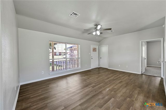 1406 E Downs Avenue, Temple, TX 76501