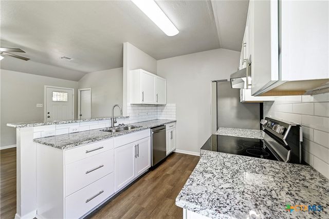 1406 E Downs Avenue, Temple, TX 76501