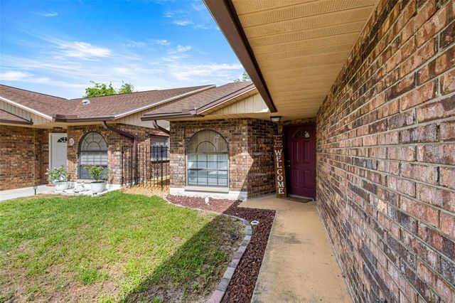 7799 NE 20TH COURT, Ocala, FL 34479