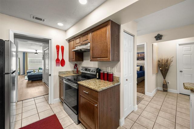 7799 NE 20TH COURT, Ocala, FL 34479