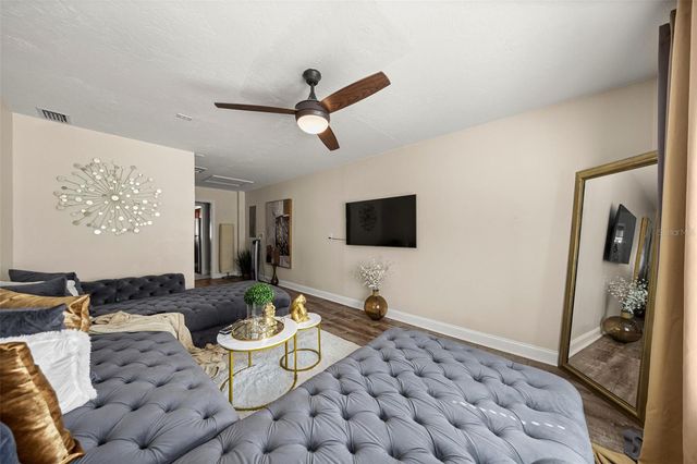 7799 NE 20TH COURT, Ocala, FL 34479