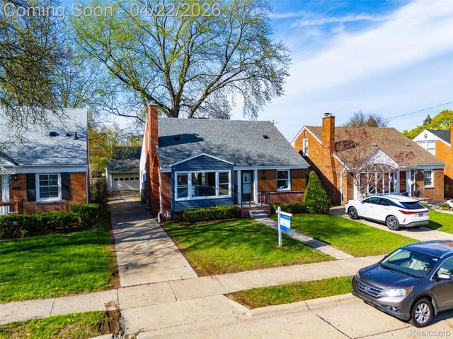 23304 Oak Street, Dearborn, MI 48128