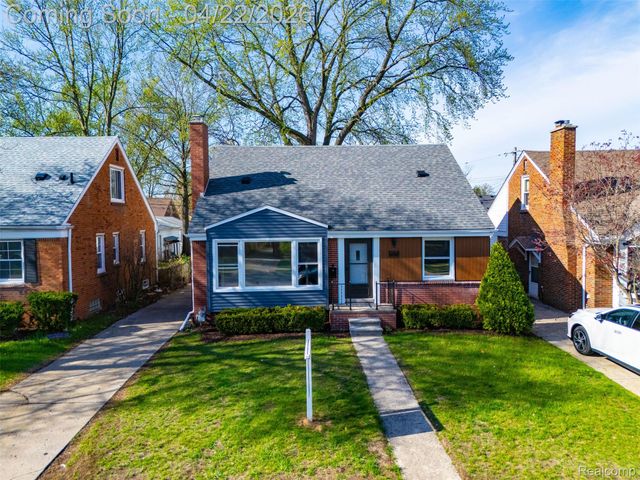 23304 Oak Street, Dearborn, MI 48128