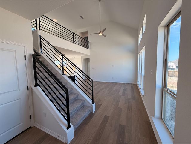 323 Elephant Island LOOP, Kyle, TX 78640