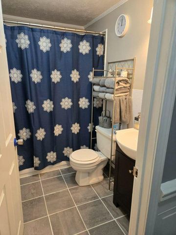 1719 Gordon AVE, Roanoke, VA 24014