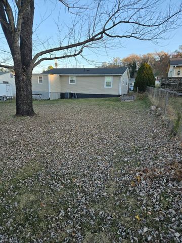 1719 Gordon AVE, Roanoke, VA 24014