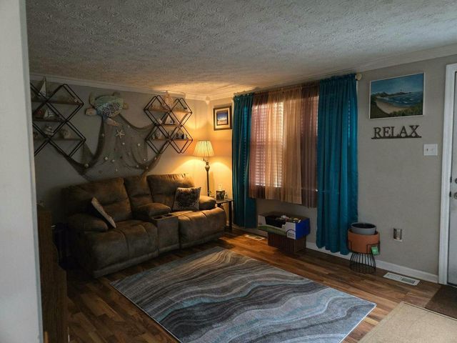 1719 Gordon AVE, Roanoke, VA 24014