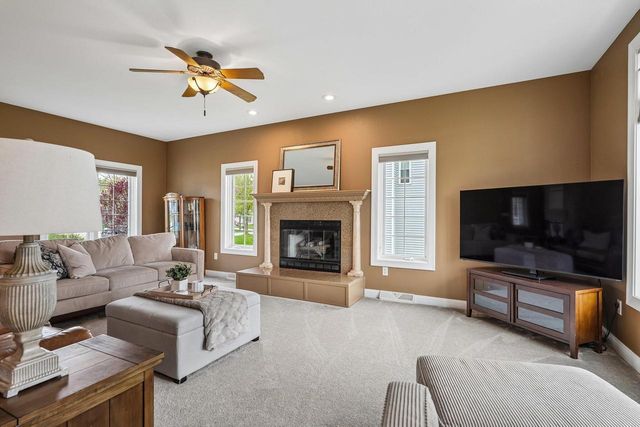 1209 Williams DRIVE, Mukwonago, WI 53149