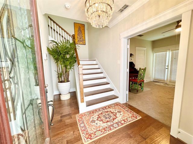 809 Leavenworth Avenue, Houston, TX 77008