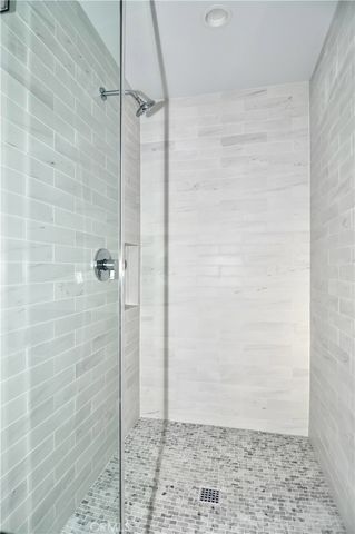 621 Narcissus Avenue, Corona Del Mar, CA 92625