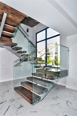 621 Narcissus Avenue, Corona Del Mar, CA 92625