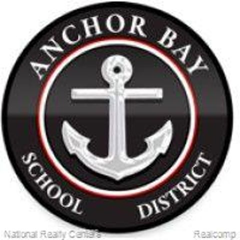 53234 Woodland Meadows, Chesterfield, MI 48047