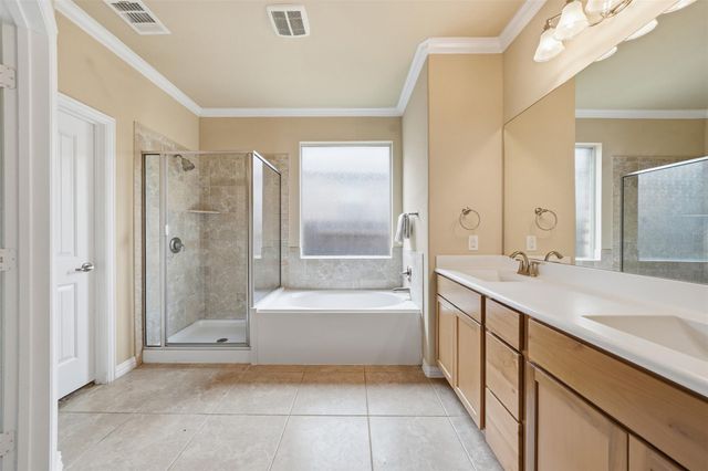 1927 Autumn Run LN, Round Rock, TX 78665