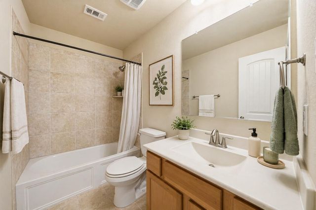 1927 Autumn Run LN, Round Rock, TX 78665