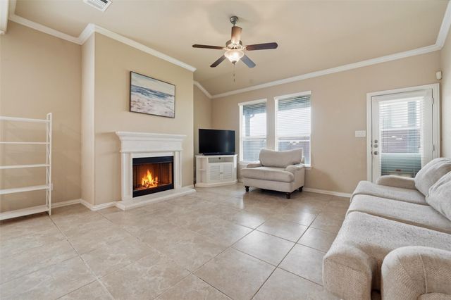 1927 Autumn Run LN, Round Rock, TX 78665