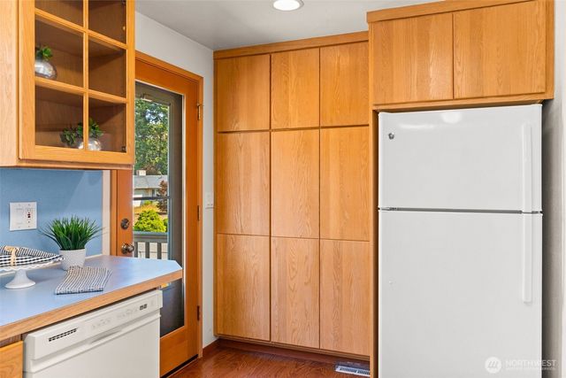7944 Spartan Court SE, Olympia, WA 98503