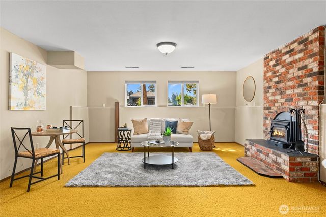 7944 Spartan Court SE, Olympia, WA 98503