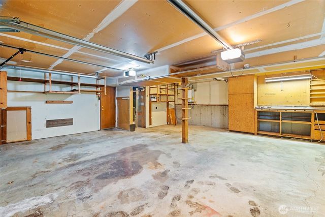 7944 Spartan Court SE, Olympia, WA 98503