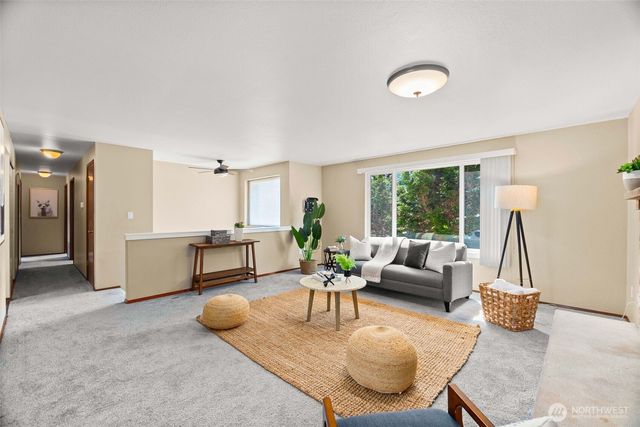 7944 Spartan Court SE, Olympia, WA 98503