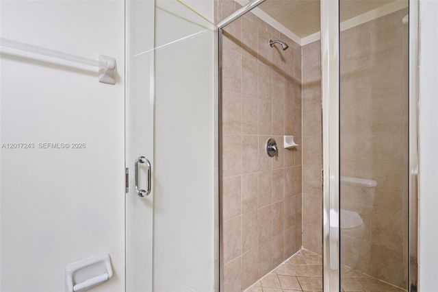 9243 SW 170th Ave, Miami, FL 33196