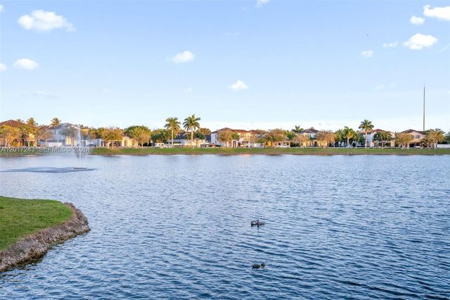 9243 SW 170th Ave, Miami, FL 33196