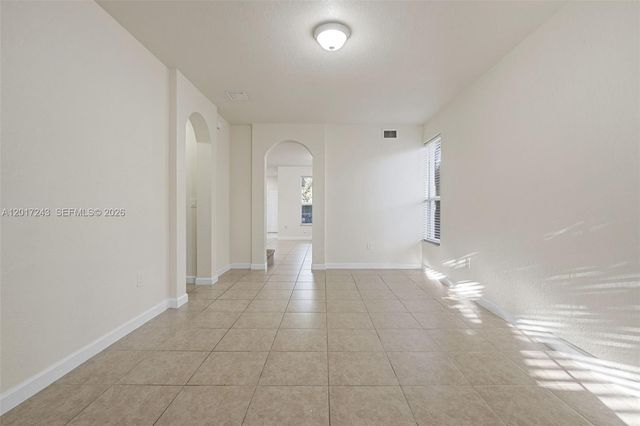 9243 SW 170th Ave, Miami, FL 33196