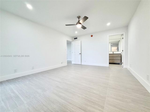 3361 NW 47th Terrace 329, Lauderdale Lakes, FL 33319