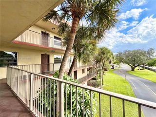3361 NW 47th Terrace 329, Lauderdale Lakes, FL 33319